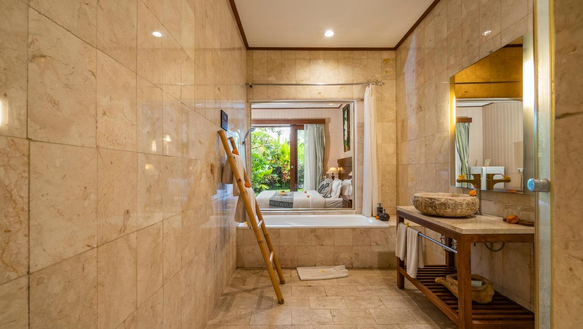 Gita Maha Ubud Hotel By Mahaputra-Chse Certified Extérieur photo